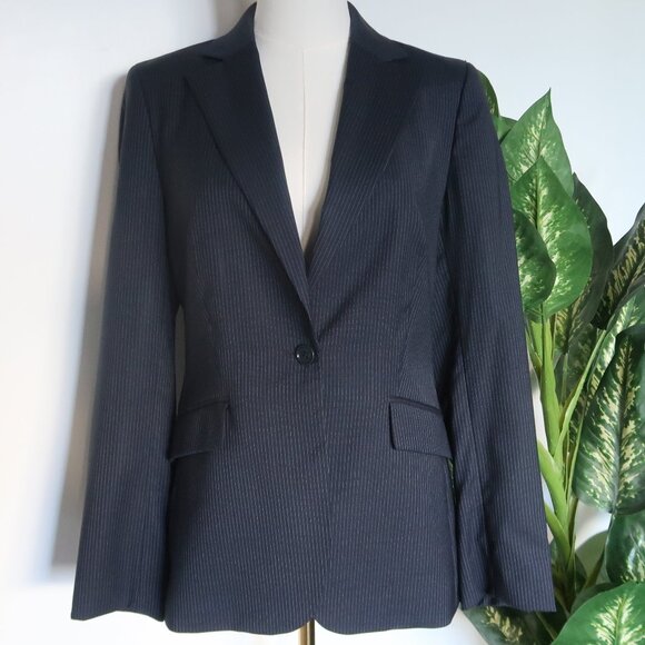 Brooks Brothers 100% Wool Navy Pinstripe Blazer Women’s Classic Office Size 6 - Picture 1 of 10